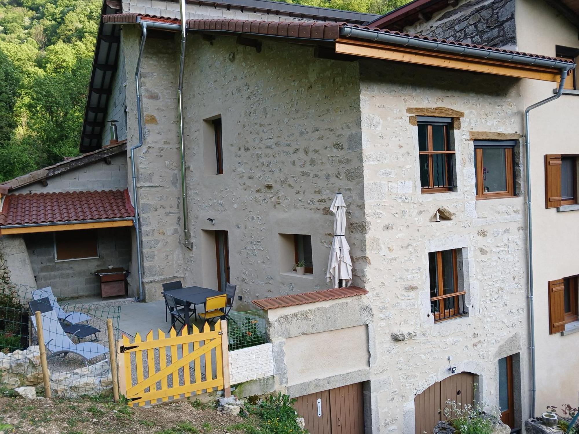 Gite Du Vieux Tonneau Cerdon  Екстериор снимка